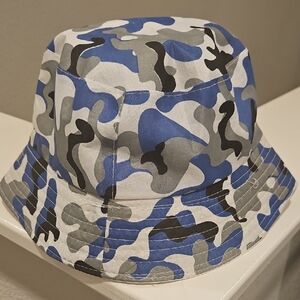 Camouflage Bucket Hat in Blue and Gray NWOT